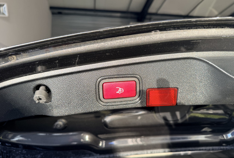 Mercedes Classe C Cabriolet C220D AMG LINE 9G-TRONIC 