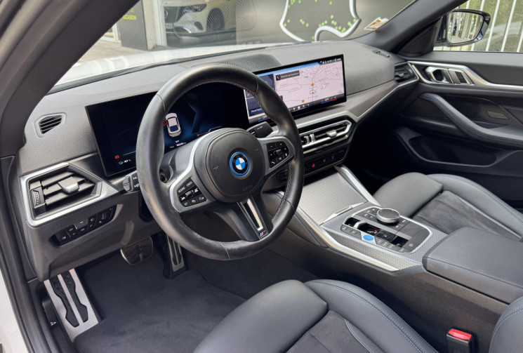 BMW i4 Gran Coupé m50 544 CV XDrive M SPORT PRO * ETAT NEUF * GARANTIE BMW 22/11/2026  