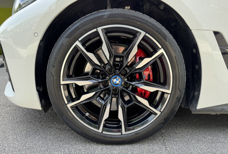 BMW i4 Gran Coupé m50 544 CV XDrive M SPORT PRO * ETAT NEUF * GARANTIE BMW 22/11/2026  