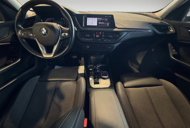 BMW Série 1 118iA 136ch Edition Sport DKG7  CAMERA / GRAND ECRAN / CARPLAY