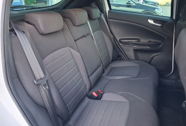 Alfa Romeo GIULIETTA  1.6 JTDm 120ch Sport Edition 