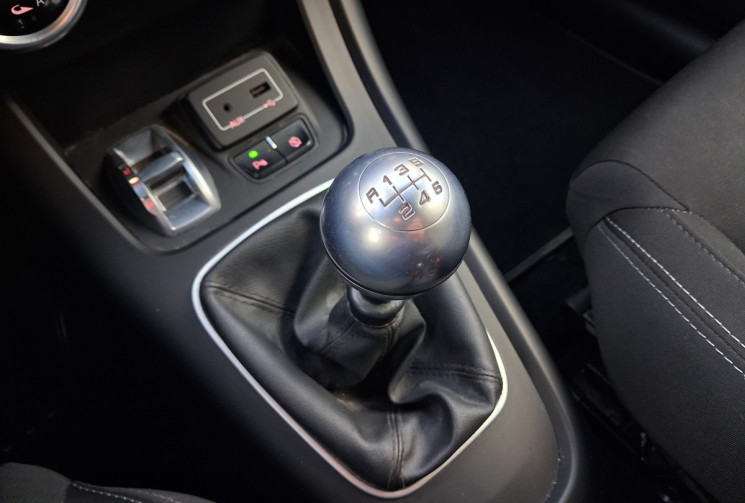 Alfa Romeo GIULIETTA  1.6 JTDm 120ch Sport Edition 