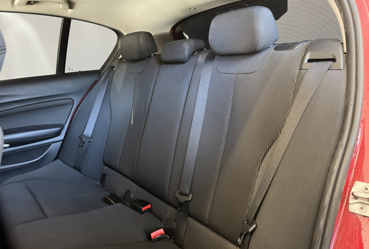 BMW Série 1 116dA Lounge 