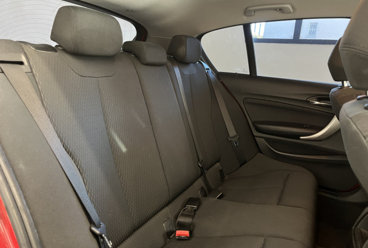 BMW Série 1 116dA Lounge 