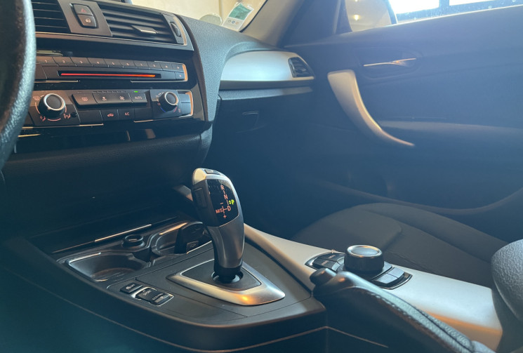 BMW Série 1 116dA Lounge 