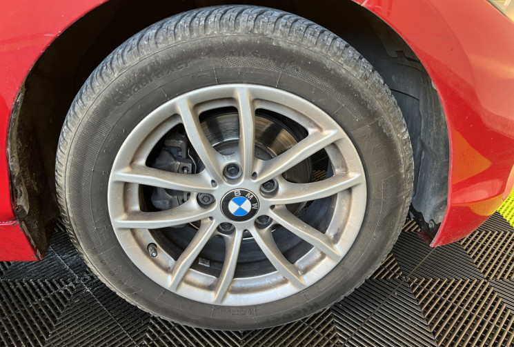 BMW Série 1 116dA Lounge 