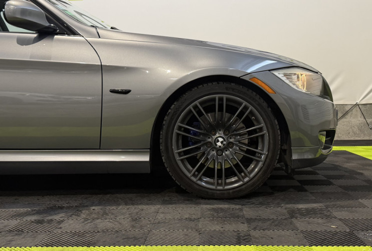 BMW Série 3 328i 3.0 N52 234 + CARPLAY / LIGNE INOX