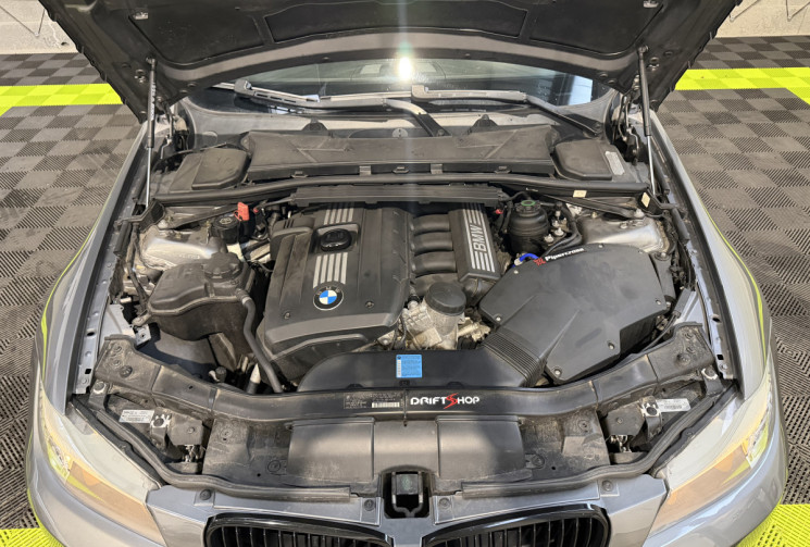 BMW Série 3 328i 3.0 N52 234 + CARPLAY / LIGNE INOX