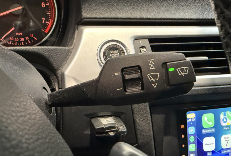 BMW Série 3 328i 3.0 N52 234 + CARPLAY / LIGNE INOX