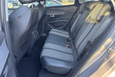 Peugeot 3008  130ch / Carplay / GPS / Kit distri. neuf