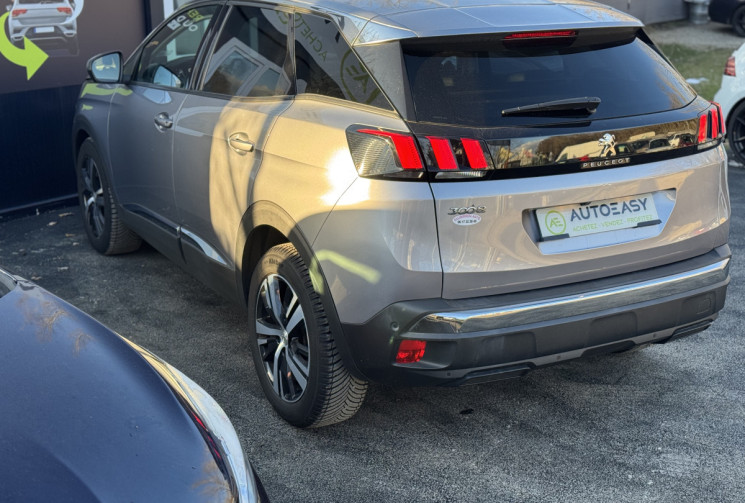 Peugeot 3008  130ch / Carplay / GPS / Kit distri. neuf