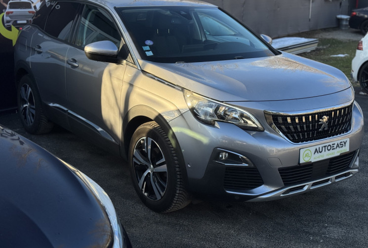 Peugeot 3008  130ch / Carplay / GPS / Kit distri. neuf