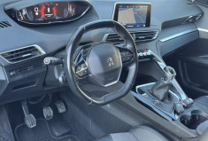 Peugeot 3008  130ch / Carplay / GPS / Kit distri. neuf