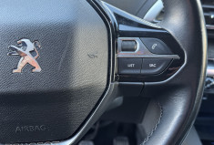 Peugeot 3008  130ch / Carplay / GPS / Kit distri. neuf