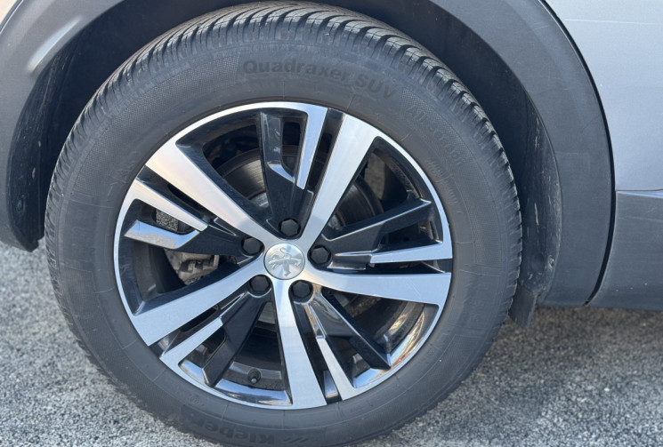 Peugeot 3008  130ch / Carplay / GPS / Kit distri. neuf