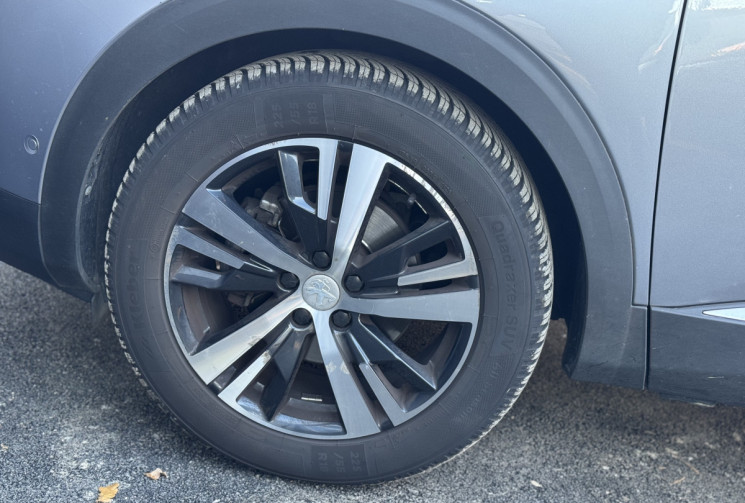 Peugeot 3008  130ch / Carplay / GPS / Kit distri. neuf