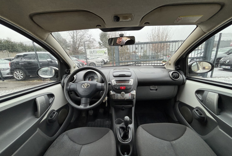 Toyota Aygo 1.0 / 68 CH / CLIM 