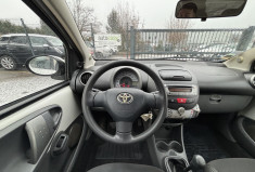 Toyota Aygo 1.0 / 68 CH / CLIM 