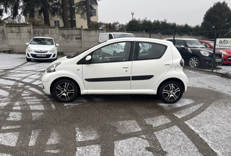 Toyota Aygo 1.0 / 68 CH / CLIM 