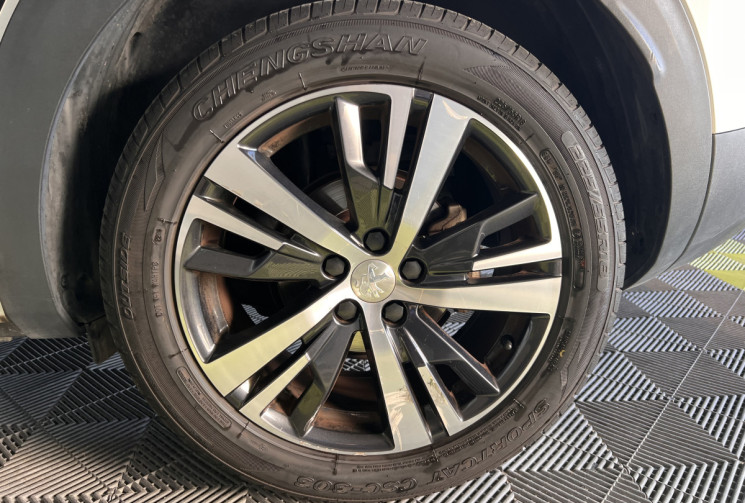 Peugeot 3008 120 CH EAT6 ALLURE 