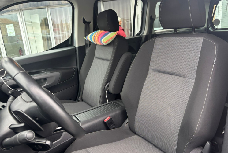 Toyota PROACE City 1.2 THP 130 CITY VERSO LONG DESIGN/ CARPLAY / ENTRETIEN TOYOTA / GARANTIE 12 MOIS