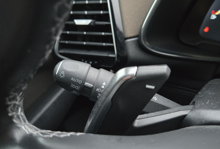 DS DS 7 Crossback 1.2 130 CH EAT8 * CARPLAY * CLIM AUTO * ENTRETIEN COMPLET*