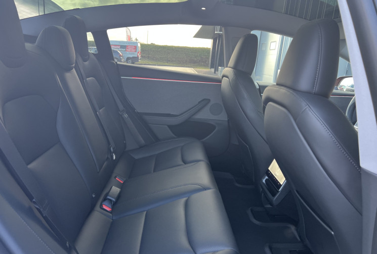 Tesla Model 3 Highland Standard 283 cv 1ére Main - 4 pneus neufs