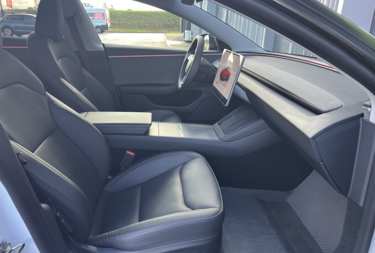 Tesla Model 3 Highland Standard 283 cv 1ére Main - 4 pneus neufs