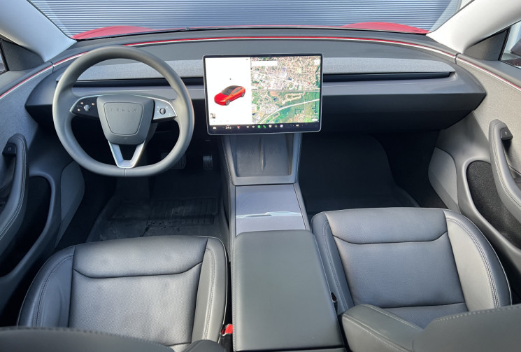 Tesla Model 3 Highland Standard 283 cv 1ére Main - 4 pneus neufs