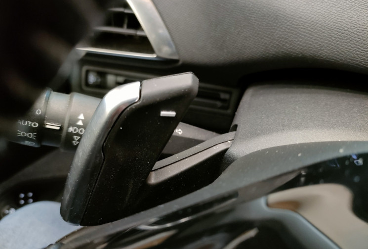 Peugeot 5008 1.5L BlueHDi 130ch SS EAT8 Active Business / RADAR AV + AR / CLIM AUTO / GPS 