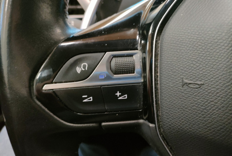 Peugeot 5008 1.5L BlueHDi 130ch SS EAT8 Active Business / RADAR AV + AR / CLIM AUTO / GPS 