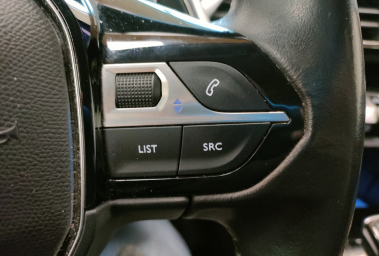 Peugeot 5008 1.5L BlueHDi 130ch SS EAT8 Active Business / RADAR AV + AR / CLIM AUTO / GPS 