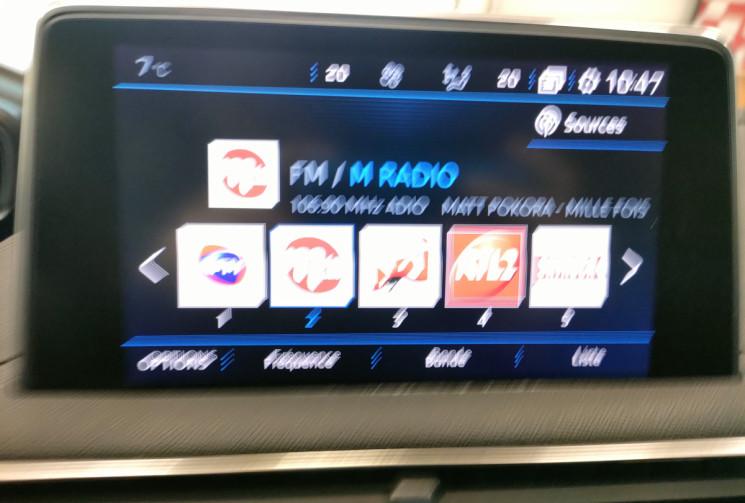 Peugeot 5008 1.5L BlueHDi 130ch SS EAT8 Active Business / RADAR AV + AR / CLIM AUTO / GPS 