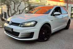 Volkswagen Golf 7 GTD 2.0 TDI 184 / SUIVI D'ENTRETIEN / DYNAUDIO / CAMERA / SIEGES CHAUFFANTS
