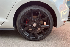 Volkswagen Golf 7 GTD 2.0 TDI 184 / SUIVI D'ENTRETIEN / DYNAUDIO / CAMERA / SIEGES CHAUFFANTS