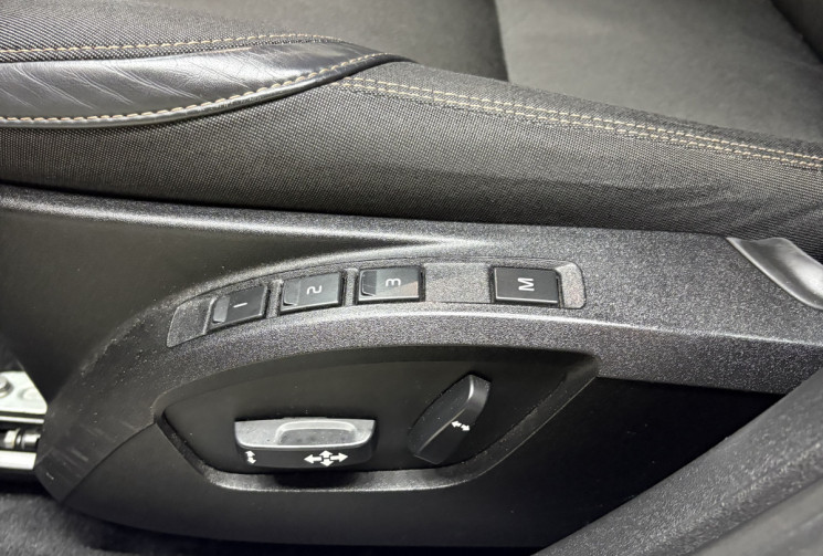 Volvo V40  Volvo V40 cross country 190/Siege chauffant/Camera