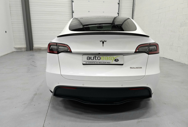 Tesla Model Y performance 534 cv / EAP / attelage d origine / radars av & ar
