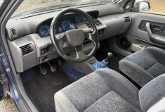 Renault Clio 2.0 150 Williams phase 1 numéroté 0851