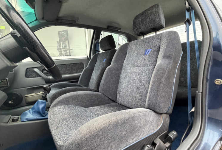 Renault Clio 2.0 150 Williams phase 1 numéroté 0851