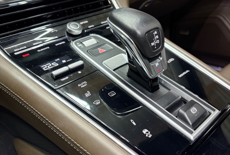 Porsche Panamera (971) E-Hybrid 2.9 v6 462 PDK8 PORSCHE APPROVED/ Entretien Porsche