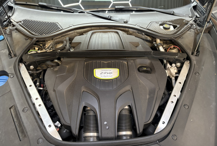 Porsche Panamera (971) E-Hybrid 2.9 v6 462 PDK8 PORSCHE APPROVED/ Entretien Porsche