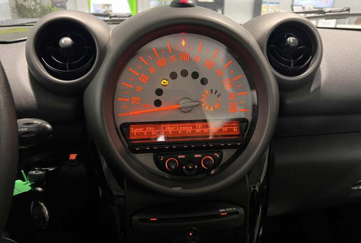 Mini Countryman 1.6 COOPER 116CH 