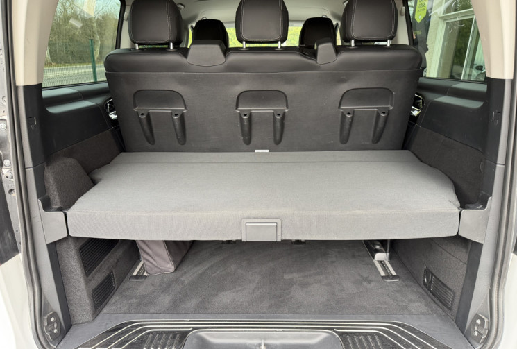 Mercedes EQV 300 (W447) 90KWh 204 LG AVANTGARDE 7 Places / Pack Couchette / ENTRETIEN MERCEDES