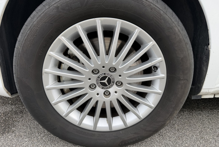 Mercedes EQV (W447) 300 90KWh 204 LG AVANTGARDE 7 PLACES * PACK COUCHETTE * ENTRETIEN MERCEDES * 