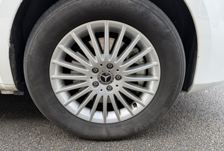 Mercedes EQV (W447) 300 90KWh 204 LG AVANTGARDE 7 PLACES * PACK COUCHETTE * ENTRETIEN MERCEDES * 