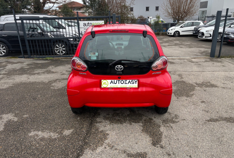 Toyota Aygo 1.0 / 68 CH / ACTIVE / CLIM