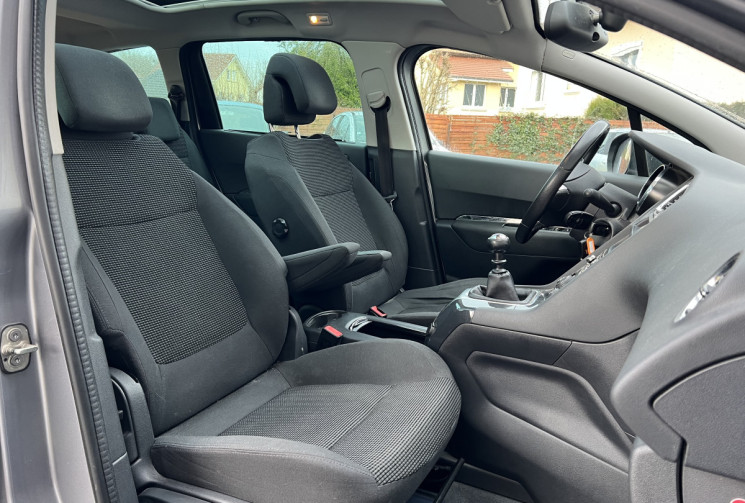 Peugeot 5008 I Phase 2 1.6 e-HDi 120 cv STYLE