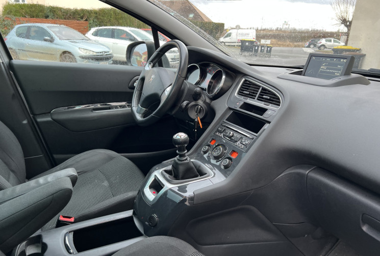 Peugeot 5008 I Phase 2 1.6 e-HDi 120 cv STYLE