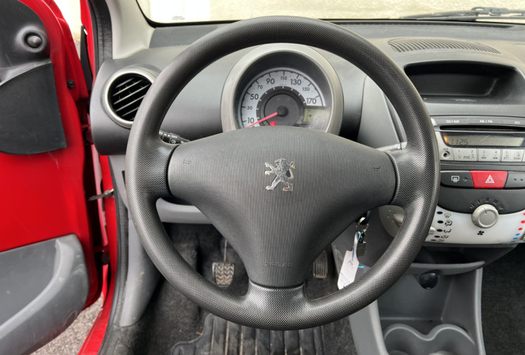 Peugeot 107 5 Portes 1.0 i 12V 68 cv