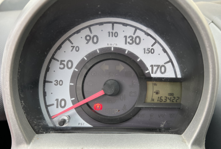 Peugeot 107 5 Portes 1.0 i 12V 68 cv